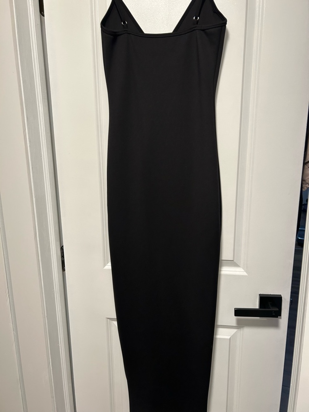 Bodycon Cocktail Dress - Picture 11 of 12